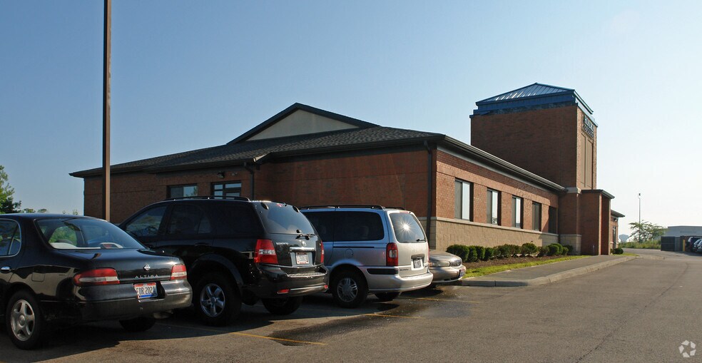 7600 Tylers Place Blvd, West Chester, OH à vendre - Photo de l’immeuble – Image 2 sur 7