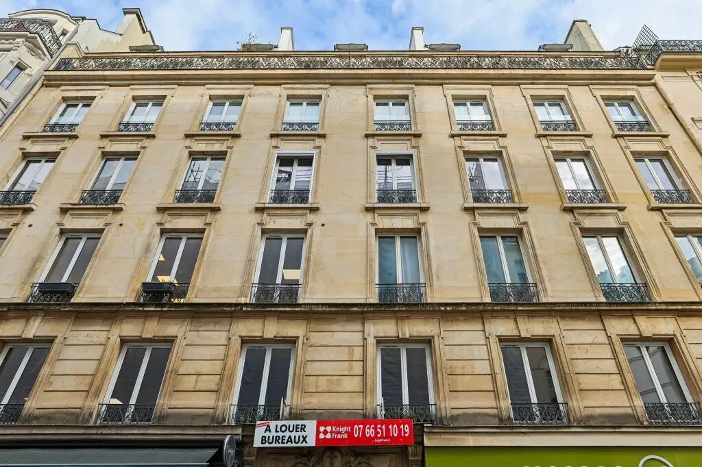 Bureau dans Paris à louer Photo de l’immeuble– Image 1 sur 10