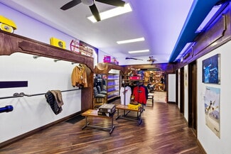 Plus de détails pour 923 K St, Sacramento, CA - Local commercial à louer