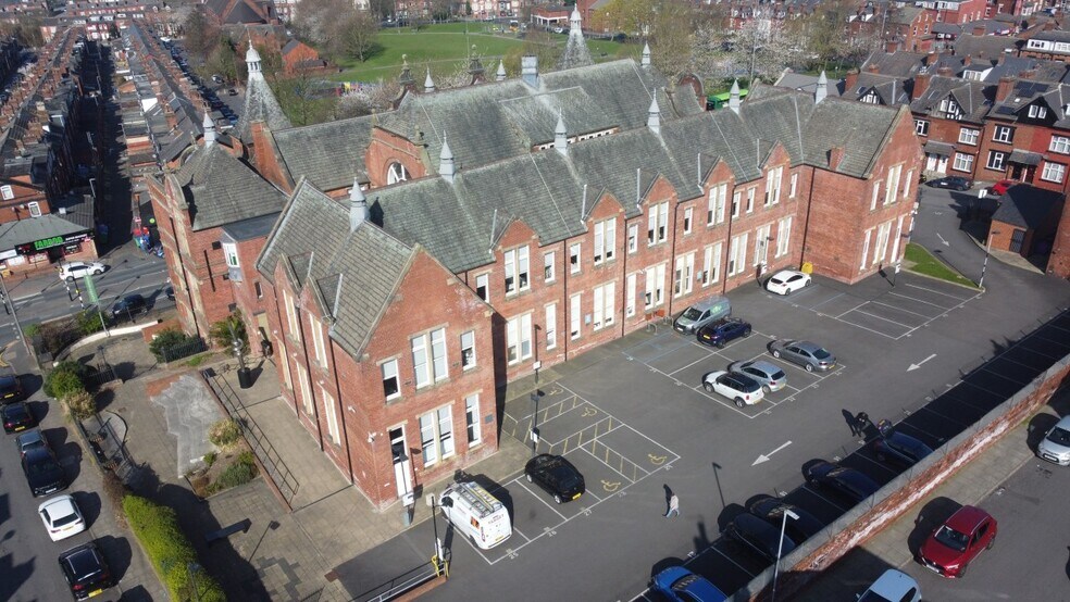 Harehills Rd, Leeds à vendre - Photo de l’immeuble – Image 2 sur 15
