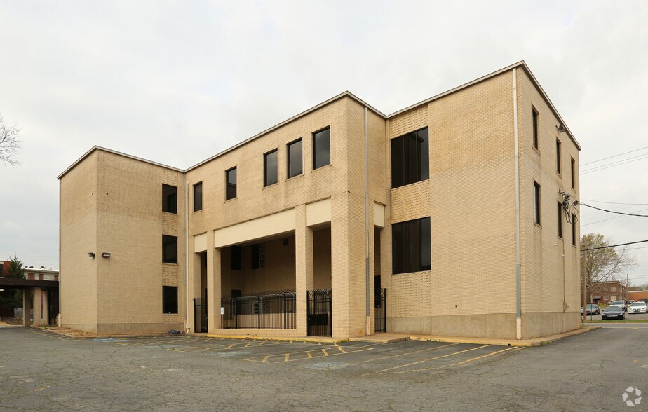 720 W 3rd St, Little Rock, AR à vendre - Photo de l’immeuble – Image 2 sur 10