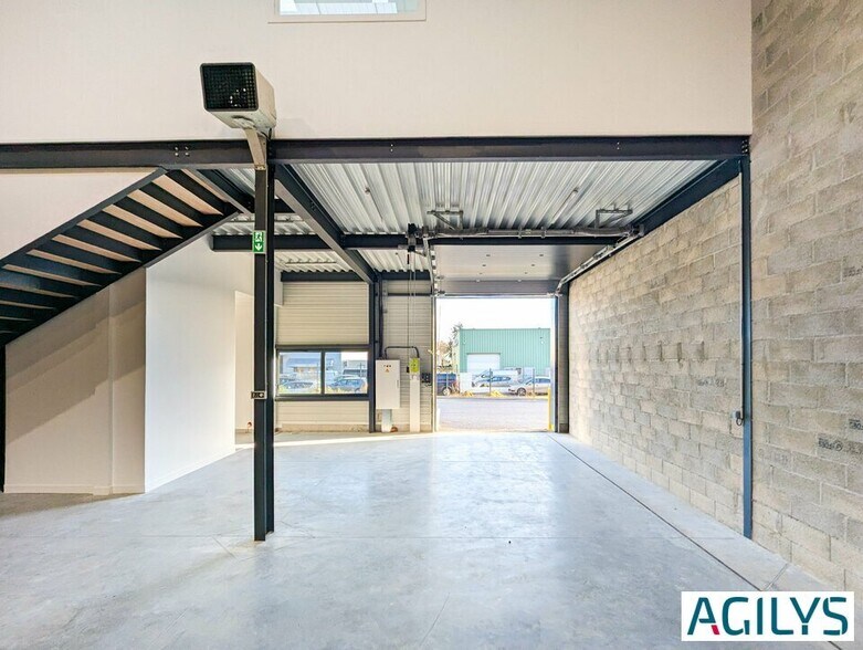 46 Avenue Des Gardes Messiers, Villemoisson-sur-Orge à louer - Photo de l’immeuble – Image 3 sur 10