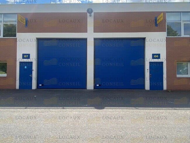 Plus de détails pour 21 Avenue De La Mare, SAINT-OUEN-L'AUMONE - Bureau à louer