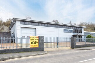 Plus de détails pour Units 1-4 Chapman Way, Tunbridge Wells - Industriel/Logistique à louer