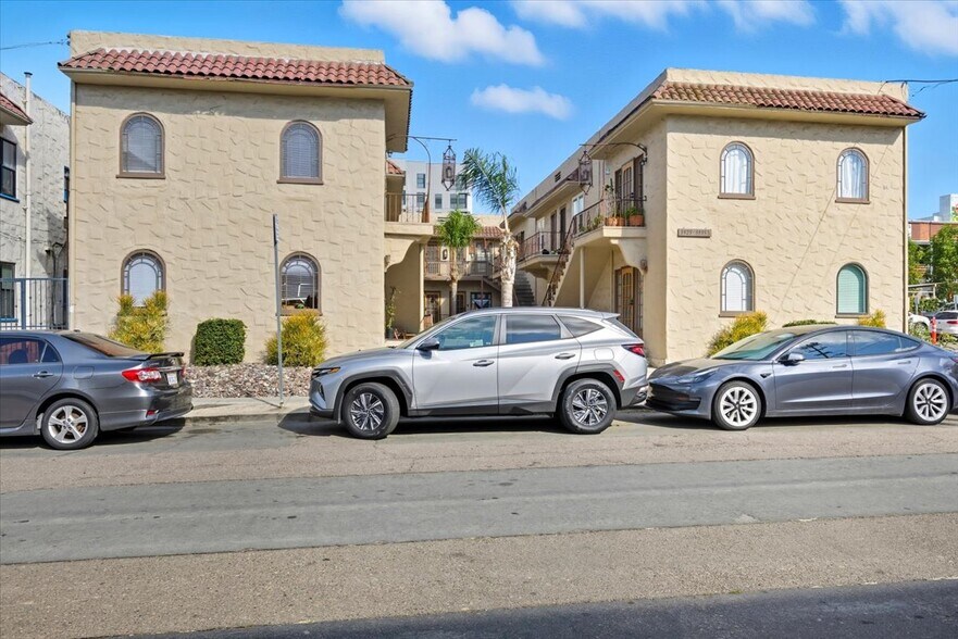 3925-3935 7th Ave, San Diego, CA à vendre - Photo de l’immeuble – Image 2 sur 20