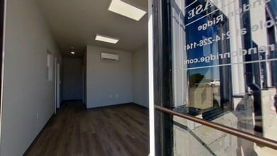 6815 Rendon Bloodworth Rd, Fort Worth, TX à louer Photo intérieure– Image 2 sur 9