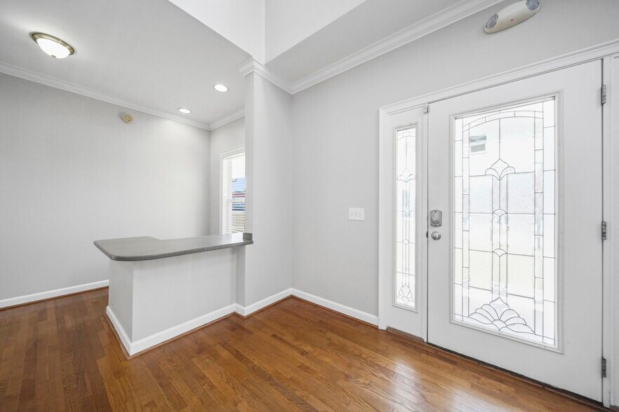 315 Sutherland Ave, Monroe, NC à vendre - Photo de l’immeuble – Image 3 sur 12