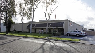 Plus de détails pour 3530 W Garry Ave, Santa Ana, CA - Industriel/Logistique à vendre