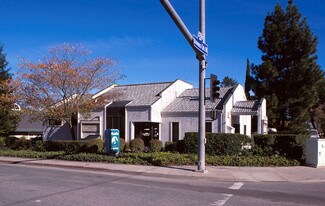 Plus de détails pour 10012 N Foothill Blvd, Cupertino, CA - Bureau à vendre