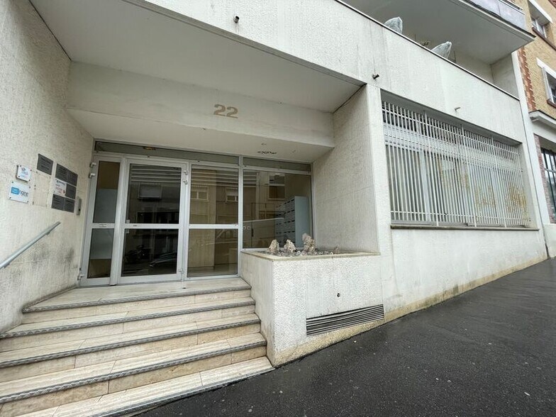 22 Rue Des Reculettes, Paris à vendre - Photo de l’immeuble – Image 1 sur 6