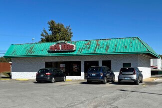 Plus de détails pour 828 N Main St, Franklin, KY - Local commercial à vendre