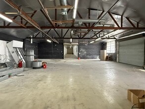 2905 Winona Ave, Burbank, CA à louer Photo intérieure– Image 1 sur 18