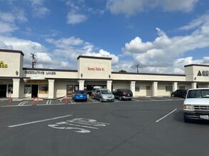 11723-11725 E Garvey Ave, El Monte, CA à louer Photo intérieure– Image 2 sur 6