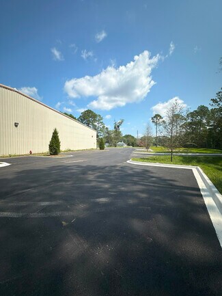 Plus de détails pour 7660 Gainesville Ave, Jacksonville, FL - Industriel/Logistique à louer