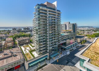 Plus de détails pour 125-145 13th St E, North Vancouver, BC - Bureau, Local commercial à louer