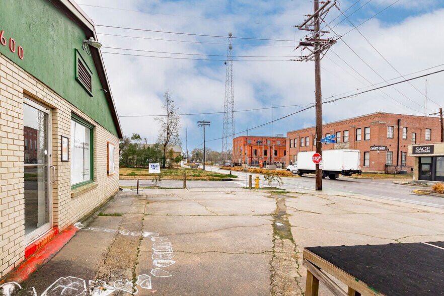 1600 Government St, Baton Rouge, LA à vendre - Photo de l’immeuble – Image 3 sur 23