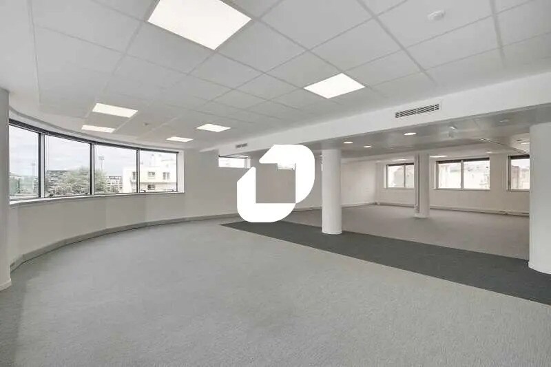 Bureau dans Boulogne-Billancourt à louer - Photo de l’immeuble – Image 3 sur 47