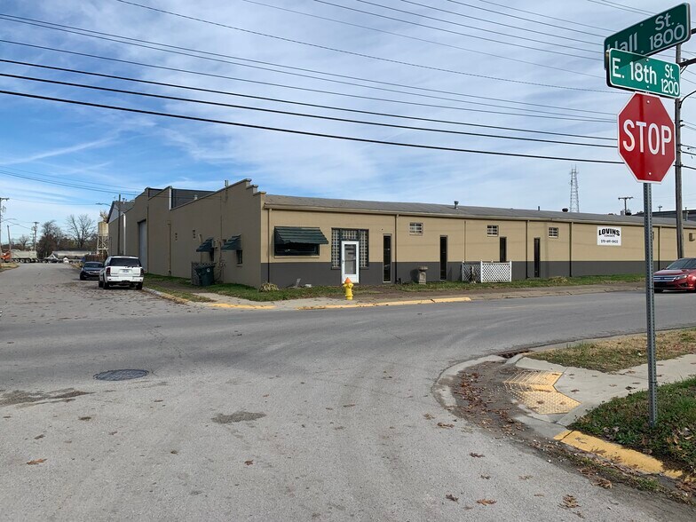 1201 E 18th St, Owensboro, KY à louer - Photo de l’immeuble – Image 2 sur 7