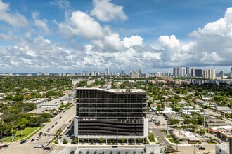800 N Federal Hwy, Hallandale Beach, FL - VUE AÉRIENNE  vue de carte - Image1