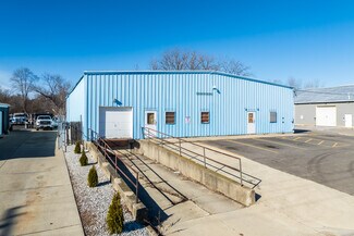 Plus de détails pour 280 Willard Ave, Elgin, IL - Industriel/Logistique à vendre