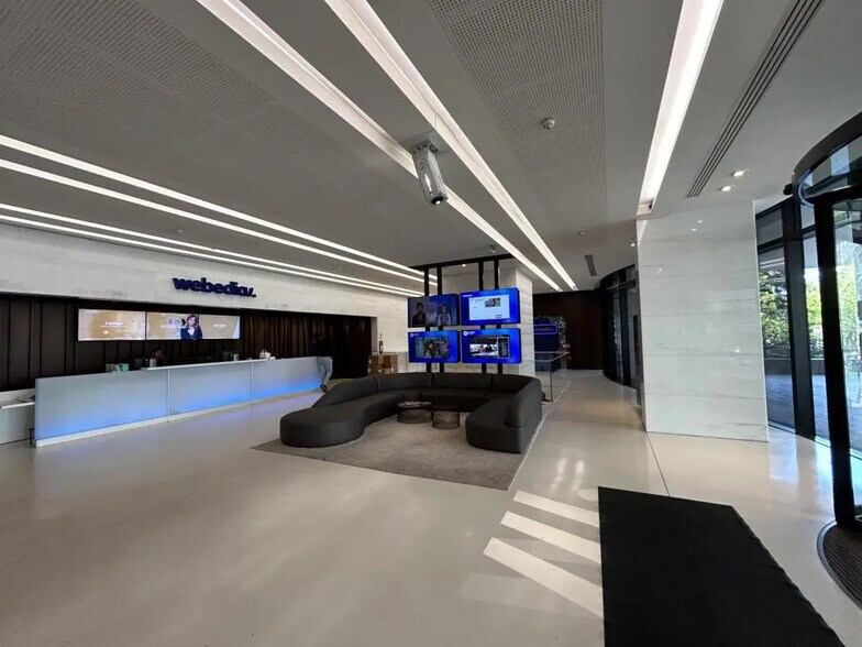 2-4 Rue Paul Vaillant-Couturier, Levallois-Perret à louer - Photo de l’immeuble – Image 2 sur 15