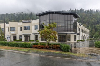 43995 Progress Way, Chilliwack, BC à louer Photo intérieure– Image 1 sur 57
