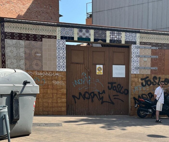 Industriel/Logistique dans Terrassa, Barcelona à vendre - Photo de l’immeuble – Image 3 sur 3