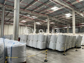 Industriel/Logistique dans Vaulx-Milieu à louer Photo intérieure– Image 2 sur 10