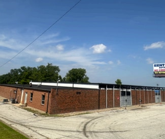 Plus de détails pour 2715 Veterans Memorial Pky, Saint Charles, MO - Industriel/Logistique à vendre