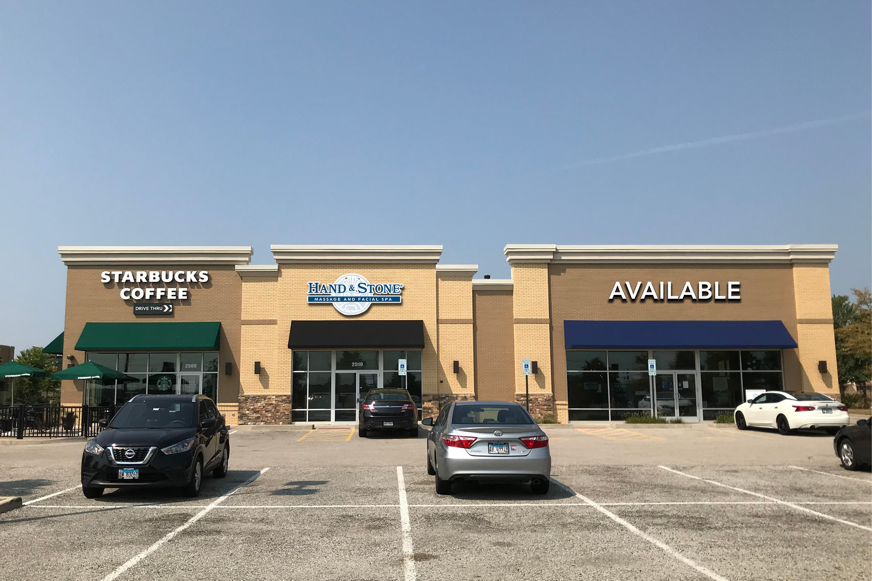 2500-2530 N Sutton Rd, Hoffman Estates, IL à louer Photo de l’immeuble– Image 1 sur 3