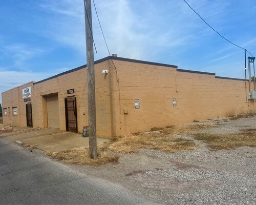 2305-2309 Indiana Ave, Kansas City, MO à vendre - Photo de l’immeuble – Image 1 sur 1