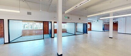 6725 W Sunset Blvd, Los Angeles, CA à louer Numérisation 3D Matterport– Image 1 sur 17