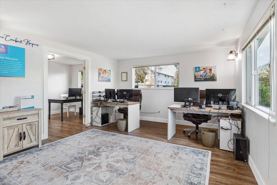 2115 E 27th St, Vancouver, WA à vendre - Photo de l’immeuble – Image 3 sur 36