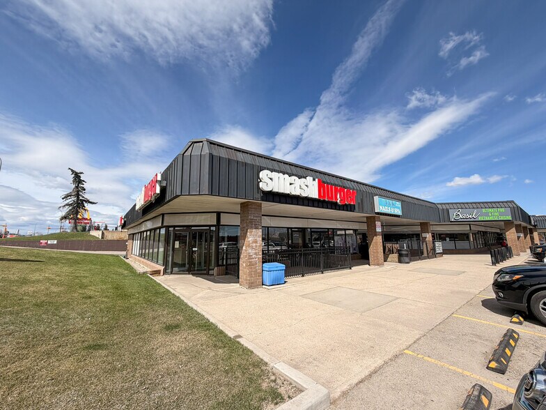 2770 32nd Ave NE, Calgary, AB à louer - Photo de l’immeuble – Image 2 sur 4