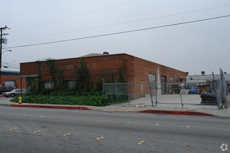 1522 W 135th St, Gardena, CA à vendre - Photo de l’immeuble – Image 3 sur 27