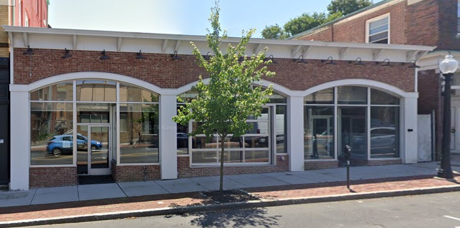 250 Union St, New Bedford, MA à louer Photo principale– Image 1 sur 2