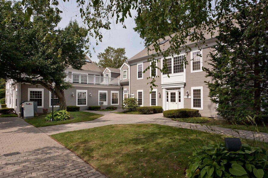 1720 Post Rd E, Westport, CT à louer - Photo de l’immeuble – Image 3 sur 13