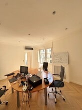 76 Avenue Des Champs Elysées, Paris à vendre Photo intérieure– Image 1 sur 4