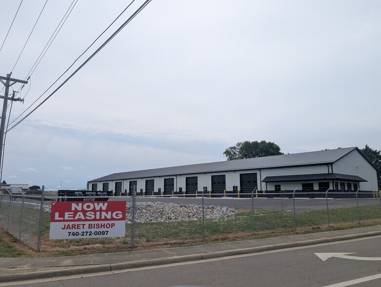 548 Robinson Rd SE, Washington Court House, OH à louer - Photo principale – Image 1 sur 3