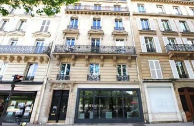 Plus de détails pour Bureau à vendre