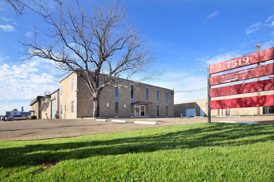 7319 Hines Pl, Dallas, TX à louer - Photo de l’immeuble – Image 2 sur 4