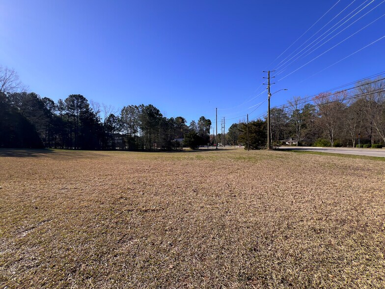 10212 Chapel Hill Rd, Morrisville, NC à vendre - Photo de l’immeuble – Image 2 sur 5