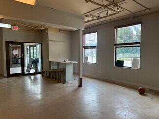 Plus de détails pour 1031-1057 N Edge Trl, Verona, WI - Local commercial à louer