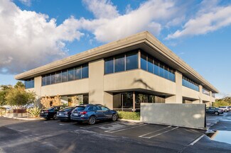 Plus de détails pour 2755 Bristol St, Costa Mesa, CA - Bureau à louer