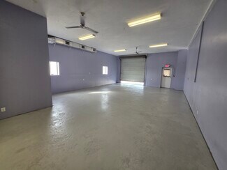 Plus de détails pour 30364 Quail Roost Trl, Big Pine Key, FL - Local d'activités à louer