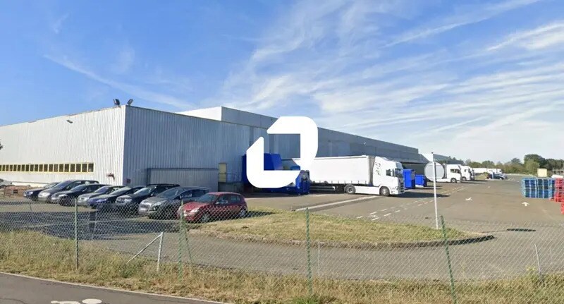Industriel/Logistique dans Chécy à louer - Photo de l’immeuble – Image 2 sur 4