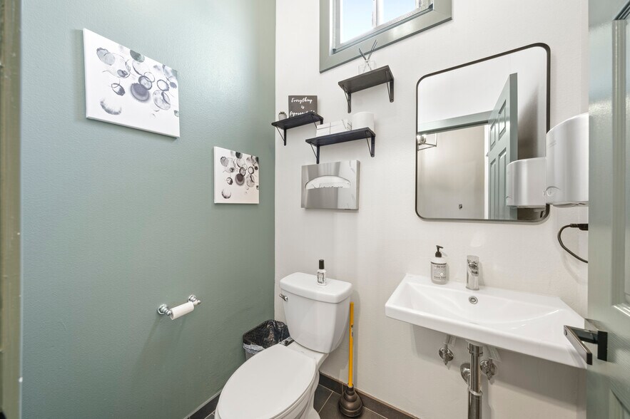 212 Main St, Seal Beach, CA à louer - Autre – Image 2 sur 7