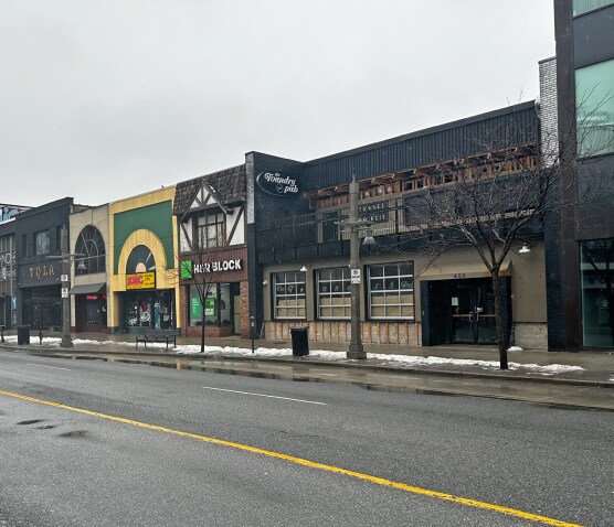 459 Ouellette Av, Windsor, ON à louer - Photo principale – Image 1 sur 6
