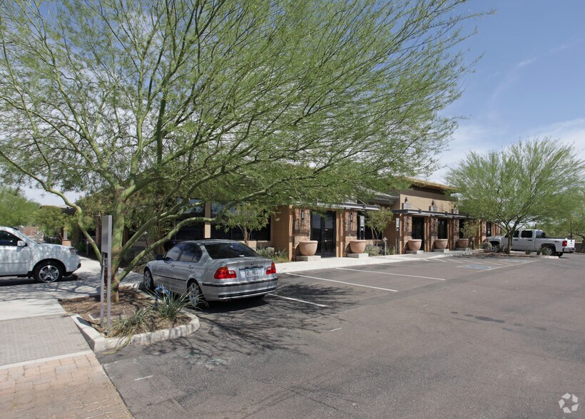 10679 N Frank Lloyd Wright Blvd, Scottsdale, AZ à vendre - Photo de l’immeuble – Image 3 sur 4