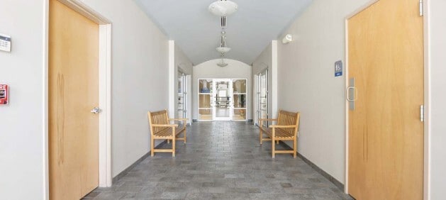 800 12th Ave, Fort Worth, TX 76104 - Lot 300 - - Photo intérieure - Image 1 of 10